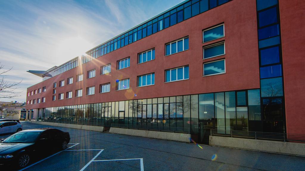 Hotel Bokan Exclusiv Graz Exterior foto